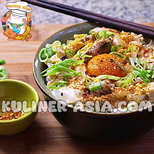 Oyakodon – Lezatnya Kolaborasi Ayam dan Telur