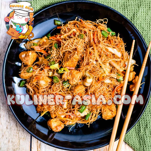 Pancit Bihon Resep Khas Filipina yang Wajib Kamu Coba!