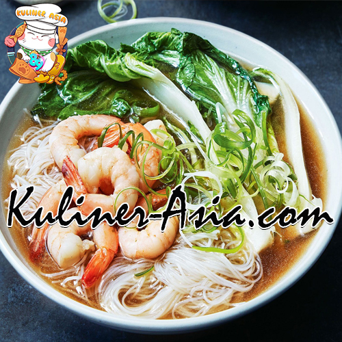 BBQ Pork & Prawn Noodle Soup