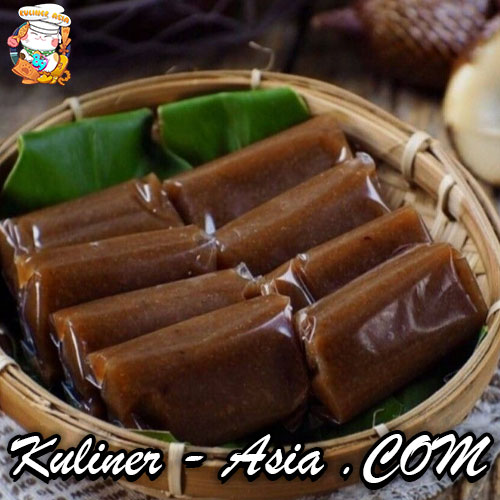 Dodol Salak Khas Banyuwangi: Manisnya Tradisi dalam Setiap Gigitan