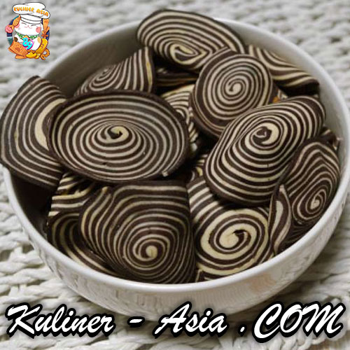 Kuping Gajah: Camilan Tradisional yang Renyah, Manis, dan Bikin Nostalgia